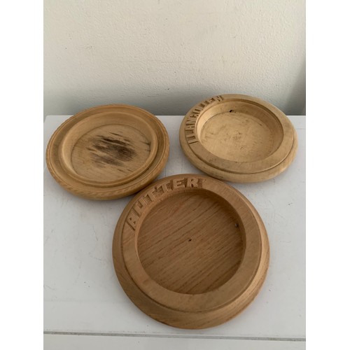 249 - 3 x Vintage Wooden Butter Dishes
15 cms diameter