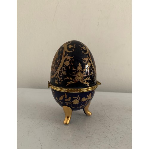 375 - Similar To Previous Lot 
Vintage Egg Shaped Porcelain Jewellery / Pill Box Having Classical Scène Dé... 