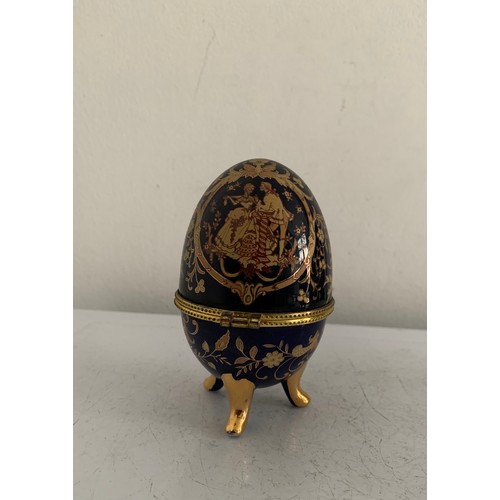 375 - Similar To Previous Lot 
Vintage Egg Shaped Porcelain Jewellery / Pill Box Having Classical Scène Dé... 