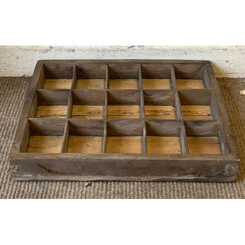 387 - 15 x compartment Tray / Printers Tray ? 40cm x 32 x cm 5cm