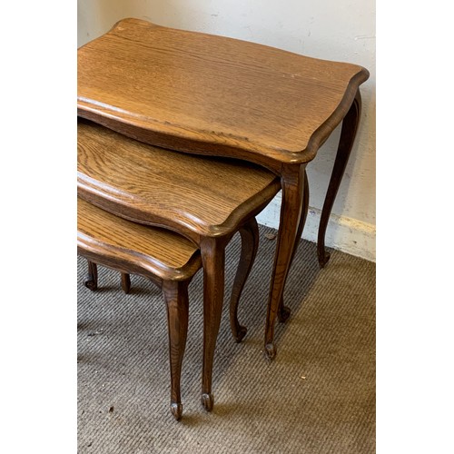 382 - Vintage nest of 3 tables largest 57cm x 40cm 52cm