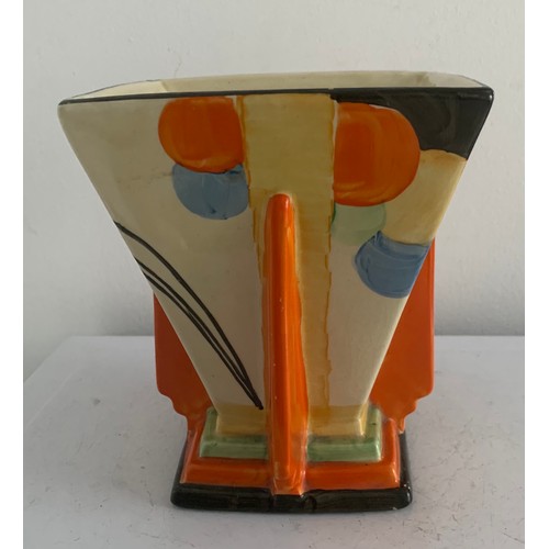 124 - Antique Art Deco Square Vase By Wade Heath
15 x 15 x 17 cms h