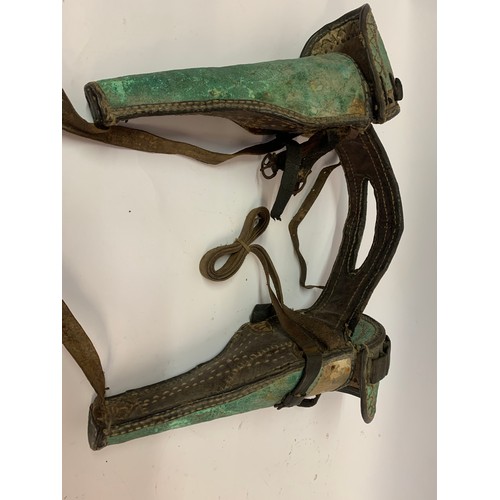 172 - A Rare Pair Of Gun Holsters In Leather Possibly For A Horse.