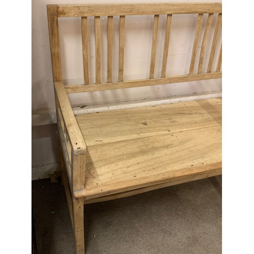 14 - Vintage Rustic Bench. 98 x 49 x 47 cms