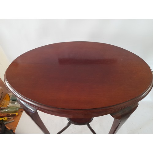 63 - Vintage Solid wood Side/lamp table