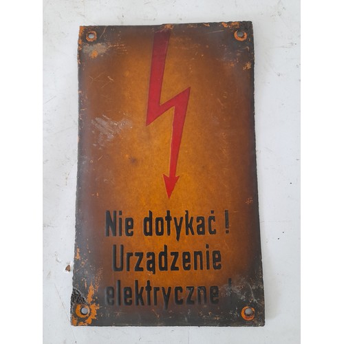 67 - Vintage Continental enamel danger sign 15cm x 25cm