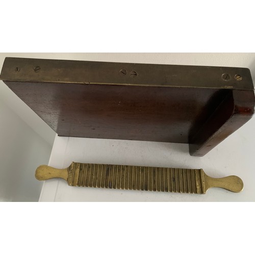 147 - Similar To Previous Lot 
Early 19thC Mahogany And Brass Apothecary Pill Maker Or Pill Roller By S. M... 