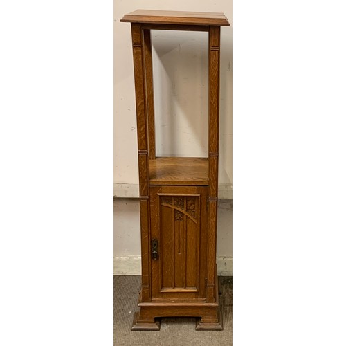 48 - Vintage Continental Oak Plant Stand / Torchiere 35 x 35 x 120 cms