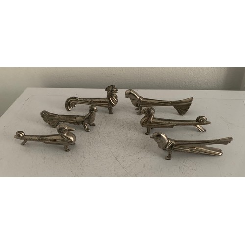 238 - Set Of 6 Early Vintage Knife Rests Of Bird Form
8 cms w