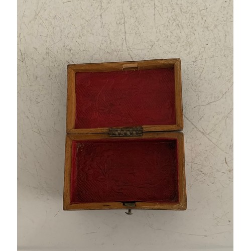 240 - Antique Tortoiseshell Stamp Box
7 x 4 x 4 cms h