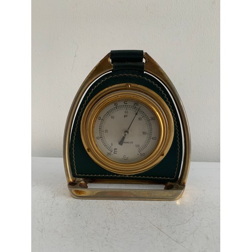 235 - Of Equestrian Interest - Vintage Stirrup Shape Barometer
14 x 18 cms h