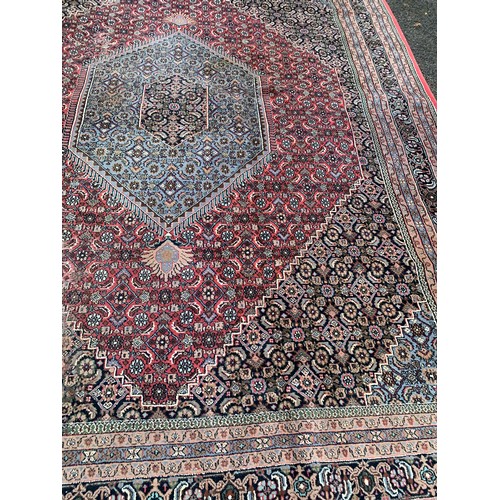 99 - Huge Country House Style Hand Knotted Ground Rug 395 x 296 cms