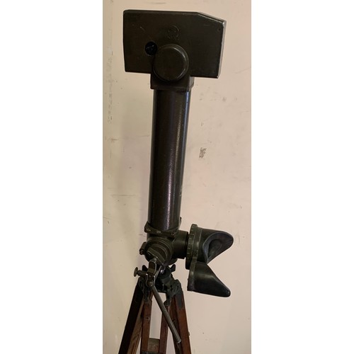 385 - German WW2 Periscope / Spotter With Tripod And Canvas Carrying Bag.