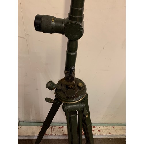 386 - WW2 Romanian I.O.R Bucuresti Trench Periscope & Tripod.