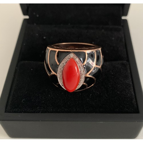 344 - 18ct Gold Ring Having A Coral Central Stone Set In Diamonds And Jet
10.2g Size N