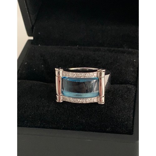 348 - Unusually Large Aqua Marine Set In Diamonds And 18ct White Gold
20g. Size N