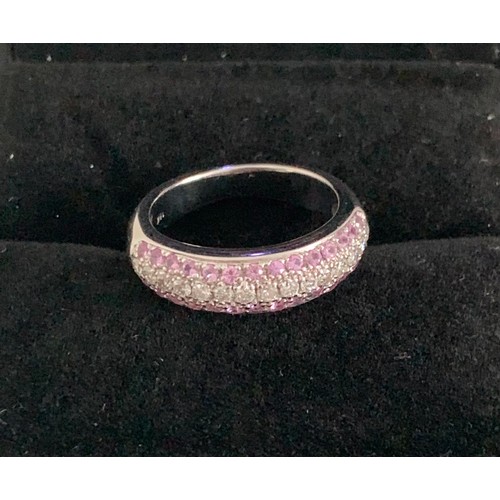 345 - Diamond And Ruby Ring In 18ct White Gold
 6.6g. Size L 1/2