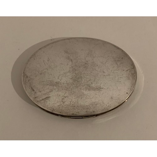 222 - Art Deco Silver Plated Oval Compact Case
8 x 6 cms