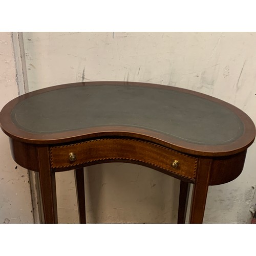 63 - Antique Style Kidney Shaped Table On Casters 76 x 46 x 73.5 cms