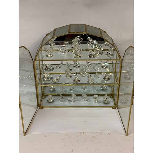 441 - Good Quantity Of Crystal Glass Animals All In A Brass And Glass Display Cabinet . 29 x 28.5 cms