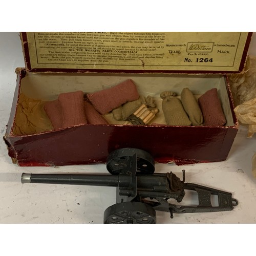 436 - Britains: A Boxed Britains, 4.7 Naval Gun, No. 1264.