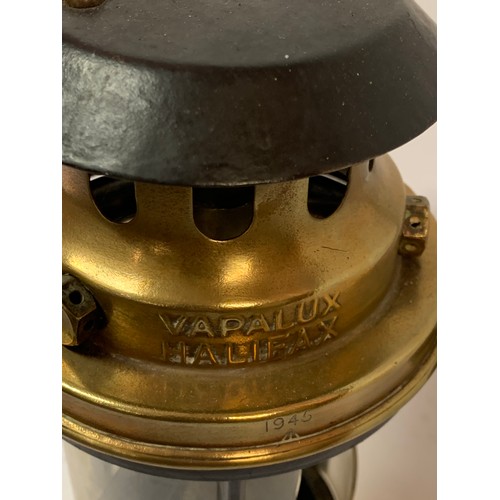 275 - Rare 1945 Military Stamped Vapalux Halifax Brass Oil Burning Lamp (Piece Of Glass Missing See Pic Ot... 