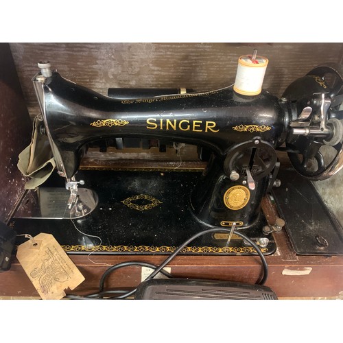 293 - Vintage Cased Singer 15k Sewing Machine .