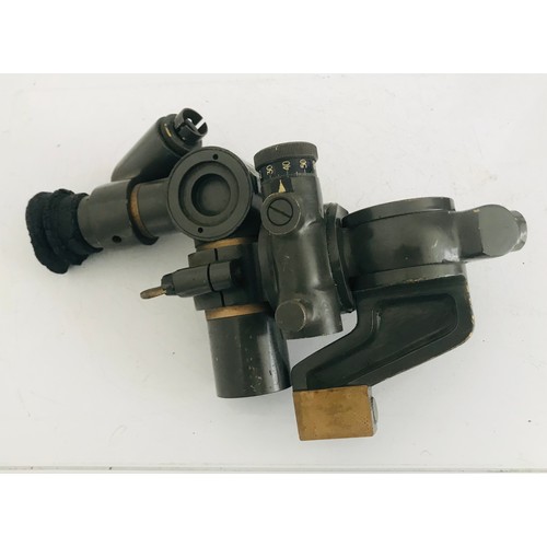 460 - WW2 Army Signalling Scope