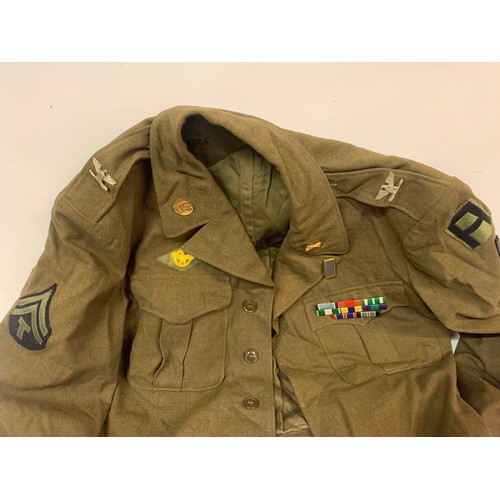 328 - US WW2 Field Wool Jacket With Insignia Size 42R