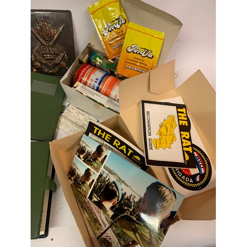 348 - Military Ration Pack Along With Various Photographs Of, Bosnia With A Visit From John Major Various ... 