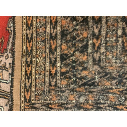 21 - Decorative Hand Made Ground Rug 193 x 123 cms