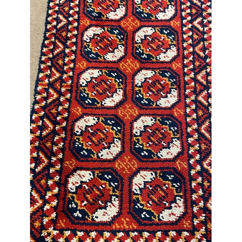 20A - Decorative Ground Rug 147 x 80 cms