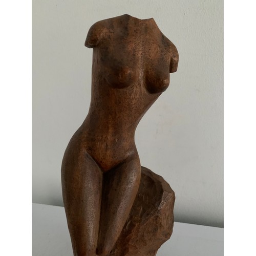 128 - Unusual Nude Figural Statue
28.5 cms h