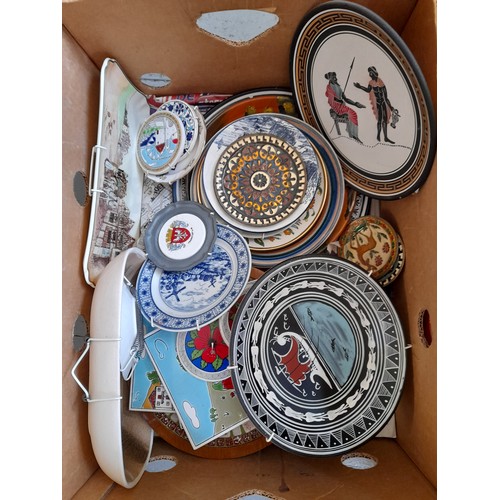 80 - Box containing large quantity of wall plates, coasters etc