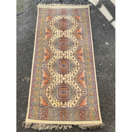 19 - Decorative Ground Rug / Runner. 146 x 68 cms