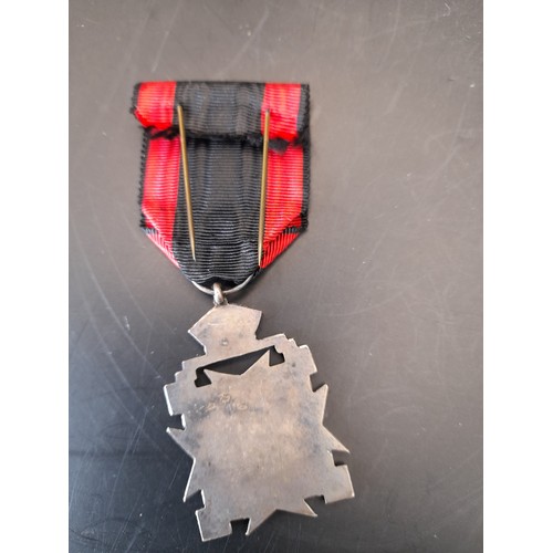 271 - Military Medal, Coin, Token
Medal on Ribbon