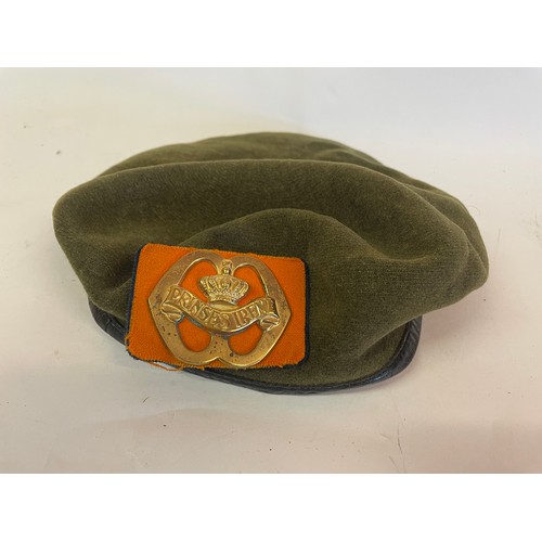 245 - WW2 Dutch Cap Of Prinses Irene Brigade With Badge.