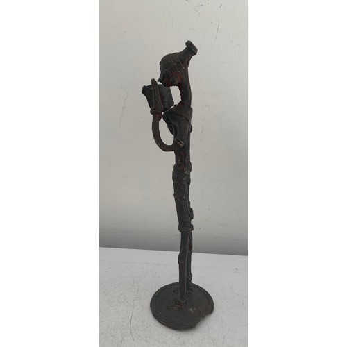 196 - Vintage African Bronze Statue Of A Woman Reading A Book
21 cms h