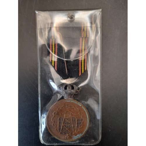 423 - WW2 Belgian Prisoner of War Medal