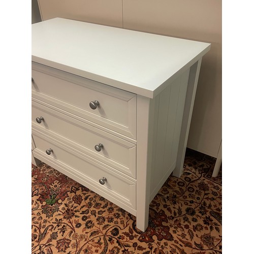 22 - Modern Painted Chest Of Three Drawers. 84 X 44 X 75 cms