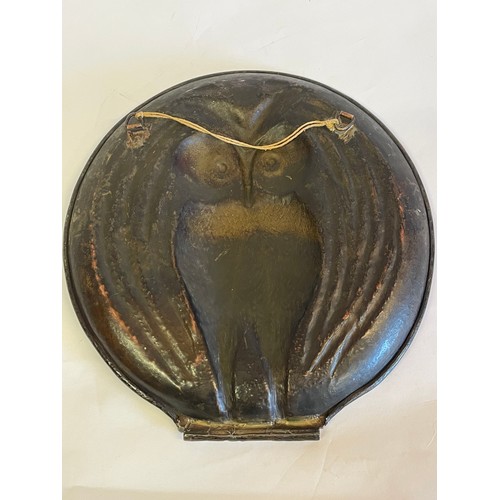 150 - Antique Hammered  Copper Wall Hanging Owl Relief Possibly Arts And Crafts. 31 x 29 cms