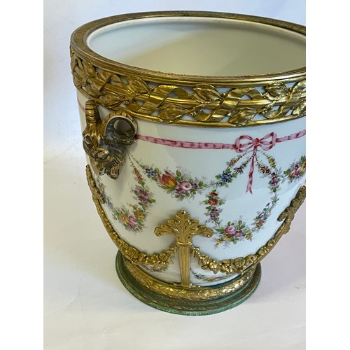 155 - Sevres Cache Pot With Stamp To Base. The Base Has Been Repaired. 32 x 27.5 cms