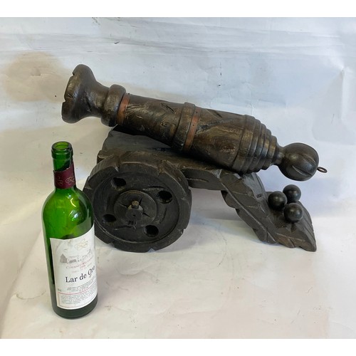 270 - Wood Model Of A Cannon. 50 x 34 cms