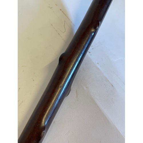 293 - Good Quality Thorn Walking Stick With Silver Hallmarked Finial.91 cms