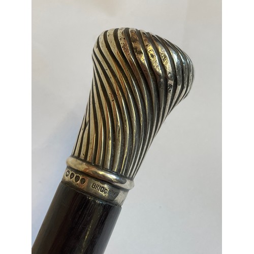 293 - Good Quality Thorn Walking Stick With Silver Hallmarked Finial.91 cms