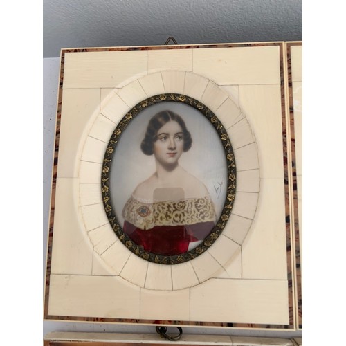 245 - Set Of 4 Framed Vintage Portraits
12 x 15 cms