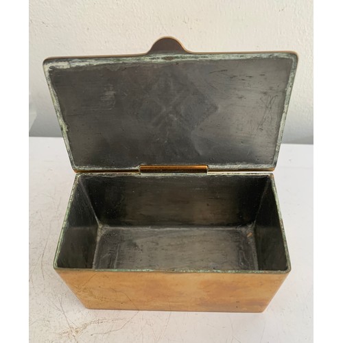 141 - Antique HMS Caledonia Brass Caddy Box Having Engraved Emblem To Top c1855
10 x 6 x 6 cms h