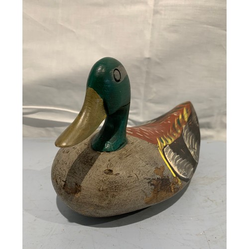 120 - Vintage Carved Wooden Decoy Duck
32 cms