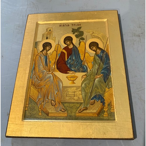 214 - Gilt Byzantine Style Icon Of Thé Holy Trinity
20 x 32 cms