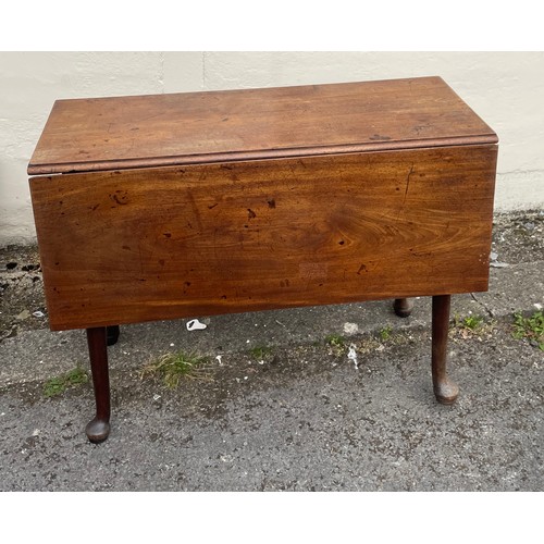 44 - Antique Oak Drop Leaf Table. 108 x 96 x 71 cms Open.